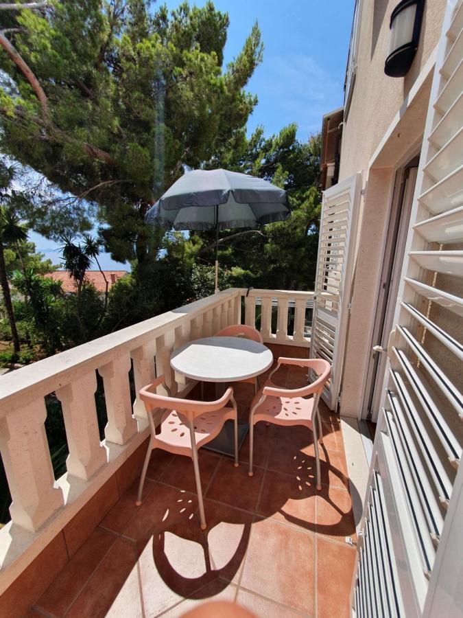 Apartmani Loncar Brela Zewnętrze zdjęcie