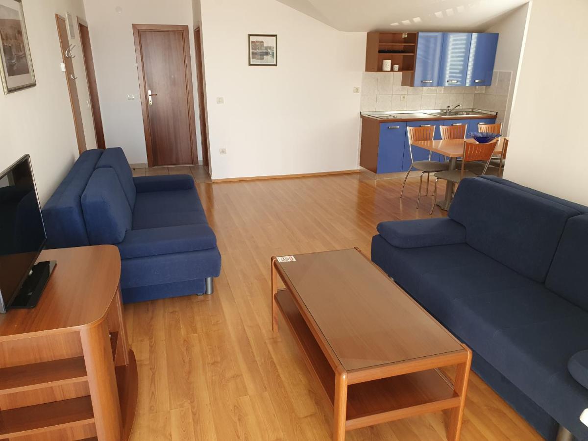 Apartmani Loncar Brela Zewnętrze zdjęcie